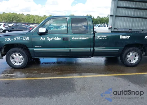 2002 Chevrolet Silverado 1500 Ls z USA, uszkodzony, nr VIN 1GCEC19V32E254504